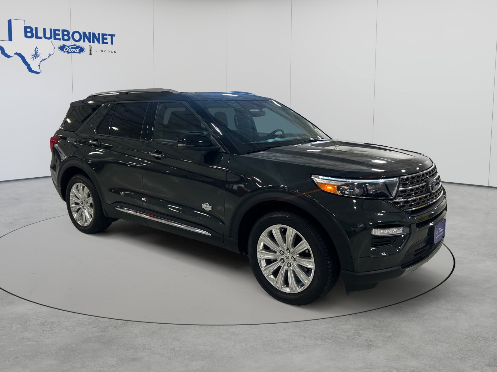 Certified 2023 Ford Explorer King Ranch w/ Technology Package RWD image 3