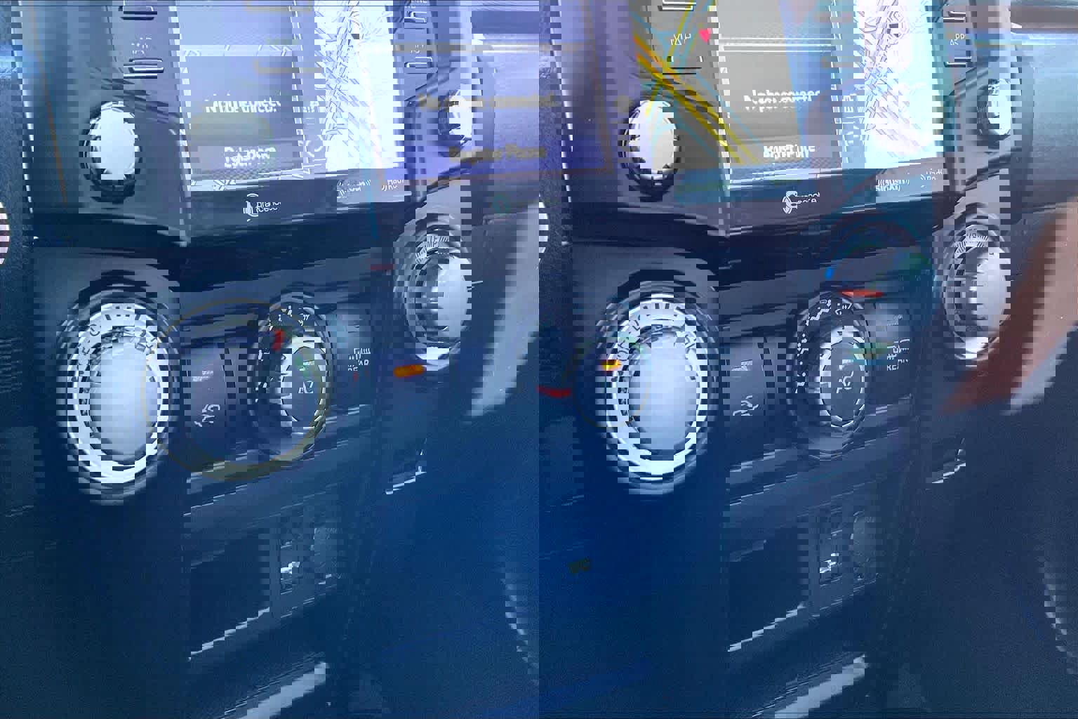 Used 2022 Toyota 4Runner SR5 Premium w/ Moonroof Package image 31