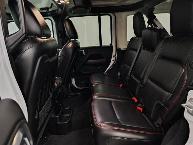 Used 2021 Jeep Wrangler Unlimited Rubicon w/ Uconnect 4C Nav & Sound Group AWD/4WD image 24