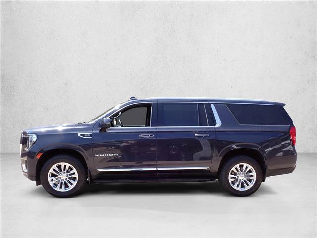 Used 2023 GMC Yukon XL SLT w/ SLT Luxury Package AWD/4WD image 2