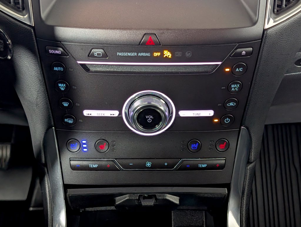 Certified 2019 Ford Edge Titanium w/ Equipment Group 301A FWD image 16
