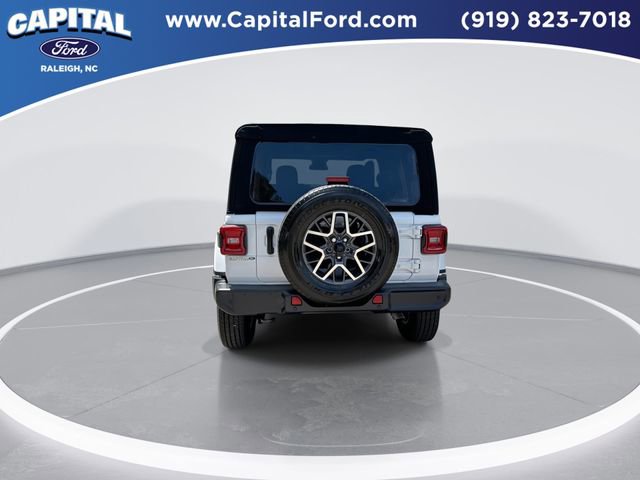 Used 2024 Jeep Wrangler Unlimited Sahara w/ Safety Group AWD/4WD image 7
