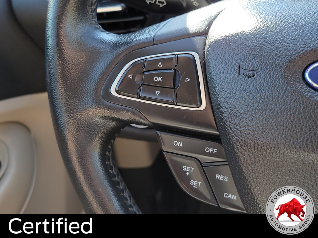 Certified 2019 Ford Escape Titanium FWD image 30