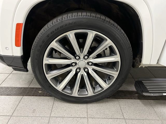 Used 2022 Jeep Grand Wagoneer Series I image 11