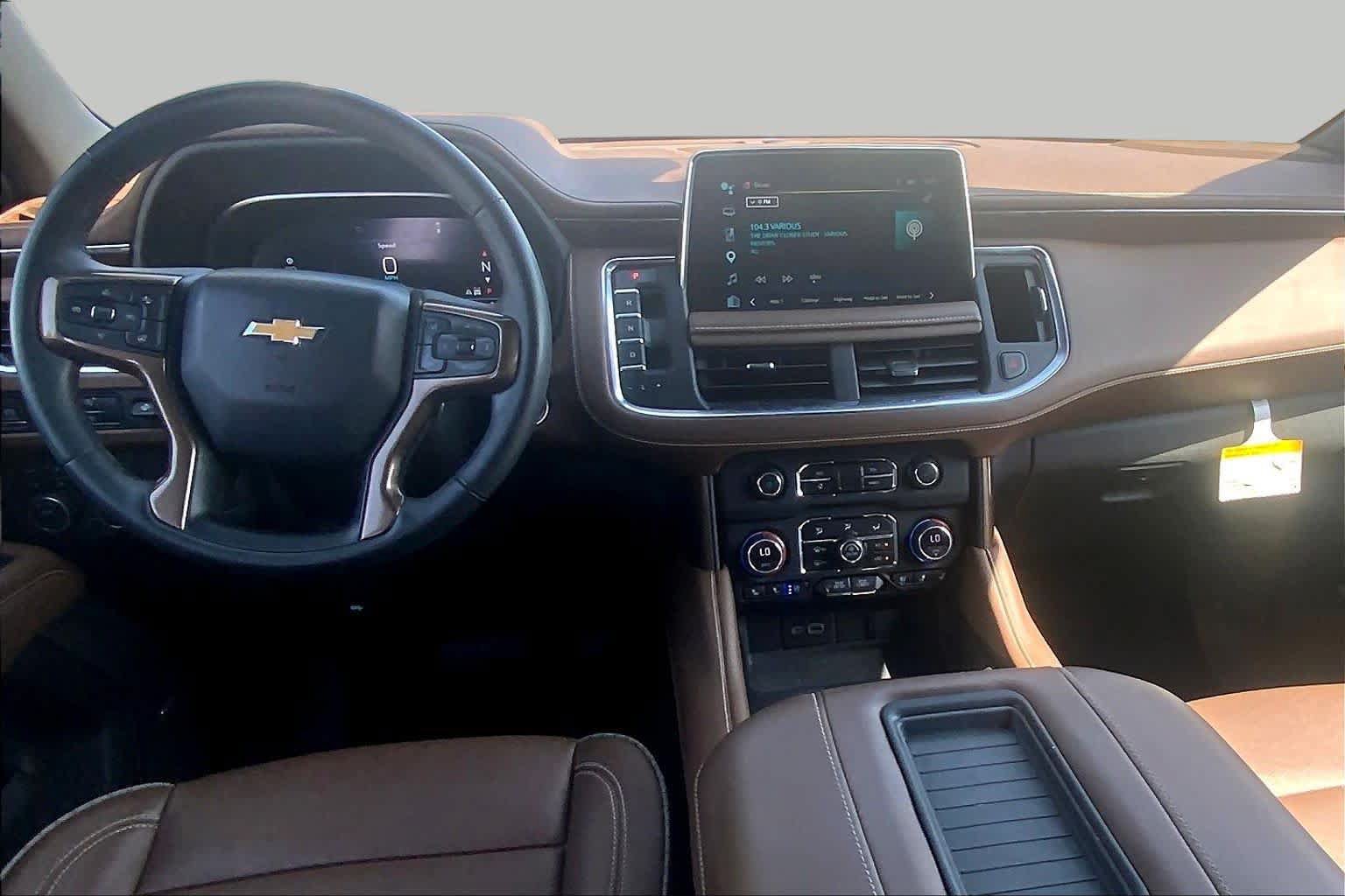 Used 2023 Chevrolet Tahoe High Country w/ Premium Package 2 AWD/4WD image 16