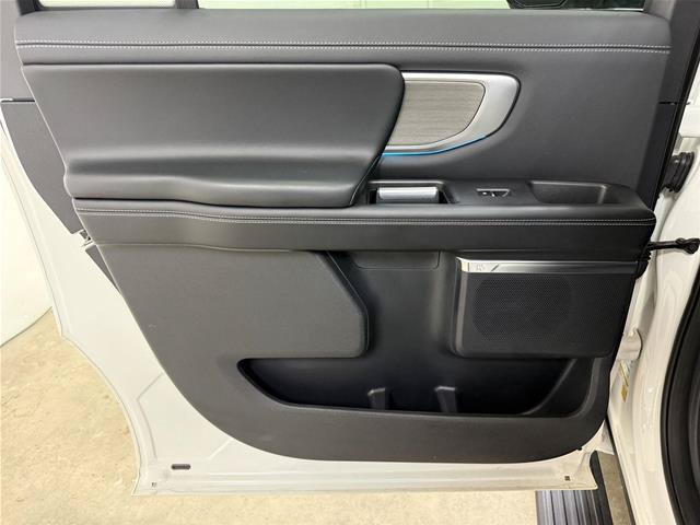 Certified 2025 Ford Expedition Max Platinum AWD/4WD image 26