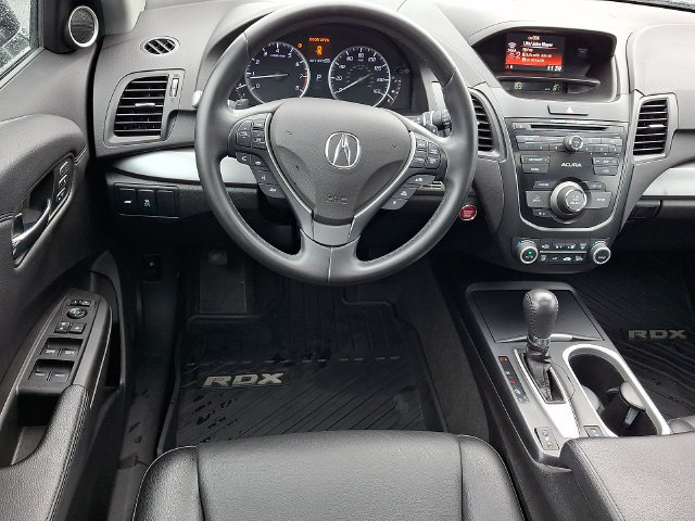 Used 2017 Acura RDX AWD image 11