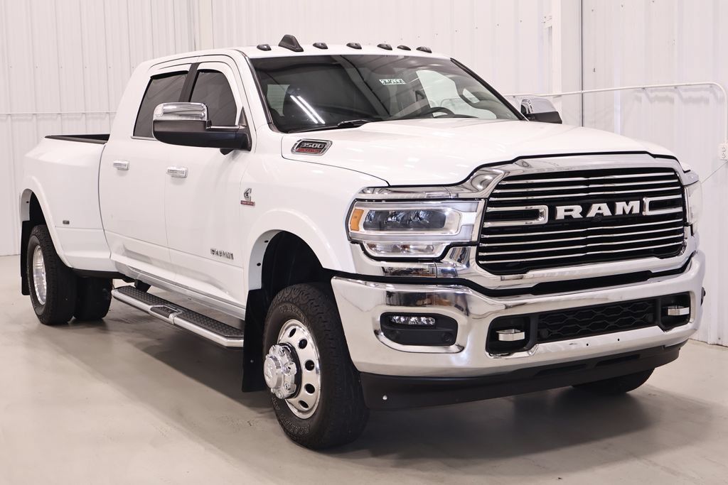 Used 2022 RAM 3500 Laramie AWD/4WD image 4