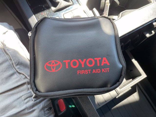 Used 2024 Toyota Tundra SR5 w/ SR5 Convenience Package AWD/4WD image 25