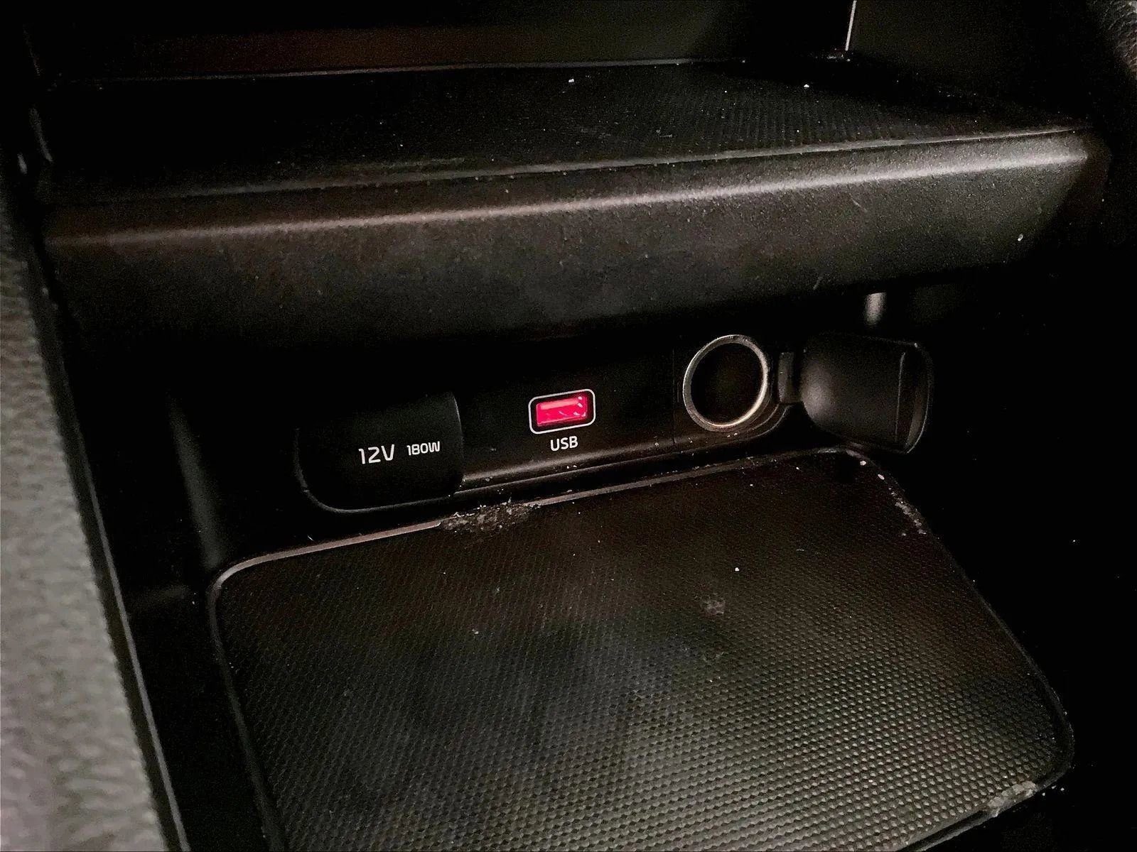 Used 2023 Kia Forte LXS w/ LXS Technology Package FWD image 31