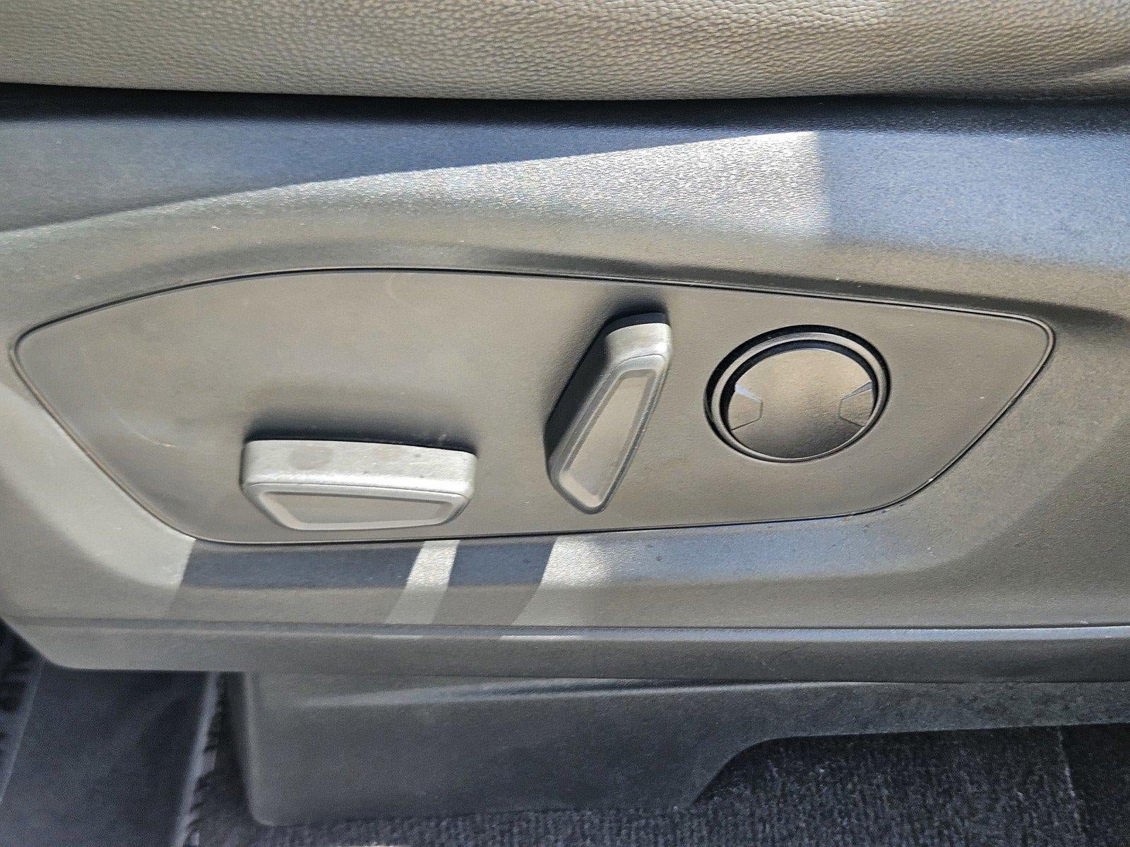 Certified 2023 Ford Explorer Limited RWD image 17