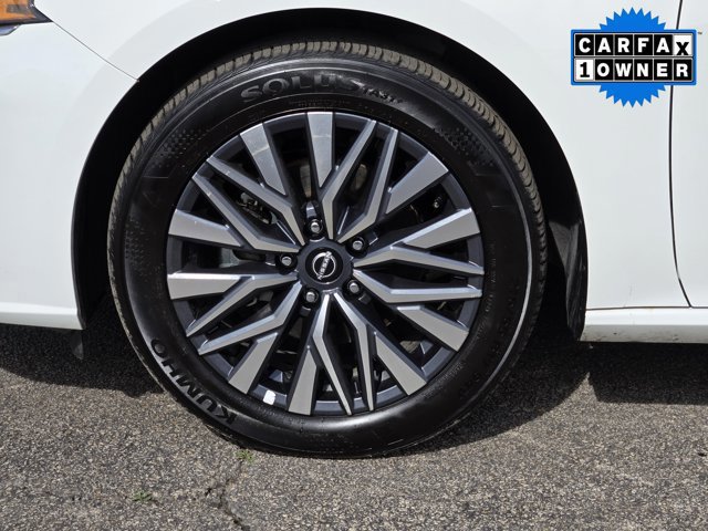 Used 2025 Nissan Altima 2.5 SV image 10