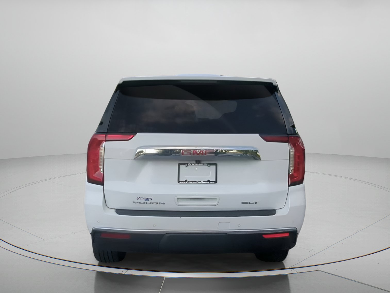 Used 2024 GMC Yukon SLT RWD image 24