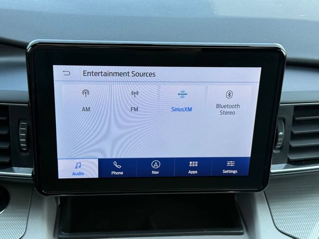 Certified 2023 Ford Explorer XLT w/ Equipment Group 202A AWD/4WD image 13