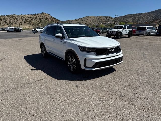Used 2022 Kia Sorento SX AWD/4WD image 3