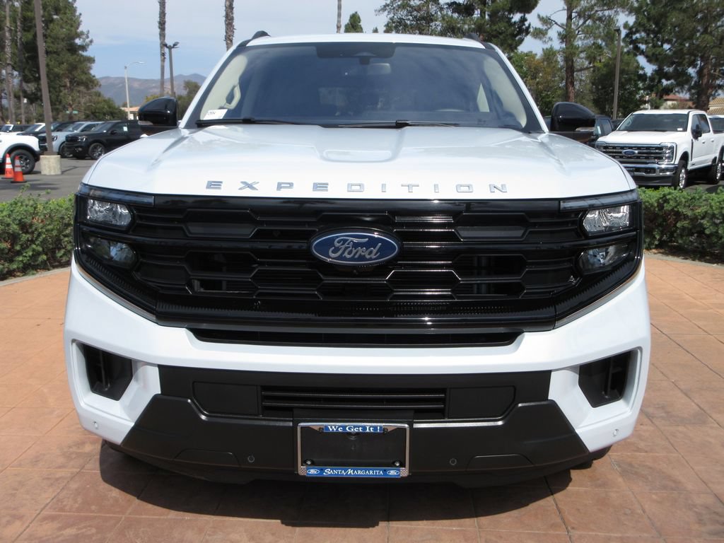 Certified 2025 Ford Expedition Max Active AWD/4WD image 8