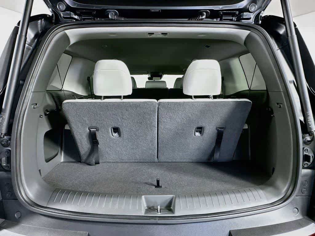 Used 2025 Hyundai Santa Fe SEL FWD image 20