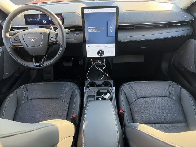 Certified 2025 Ford Mustang Mach-E Premium image 10