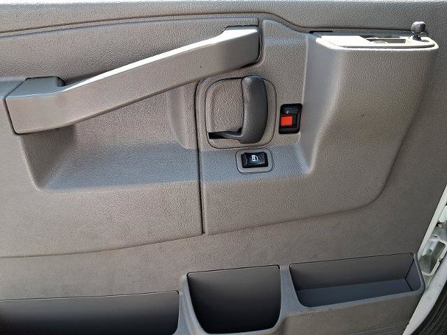Used 2021 GMC Savana 3500 w/ Power Convenience Package RWD image 11