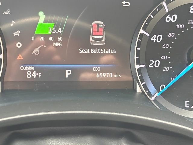 Used 2022 Toyota Highlander XLE FWD image 12