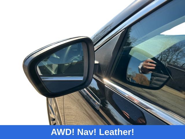 Certified 2022 Ford Escape Titanium AWD/4WD image 19
