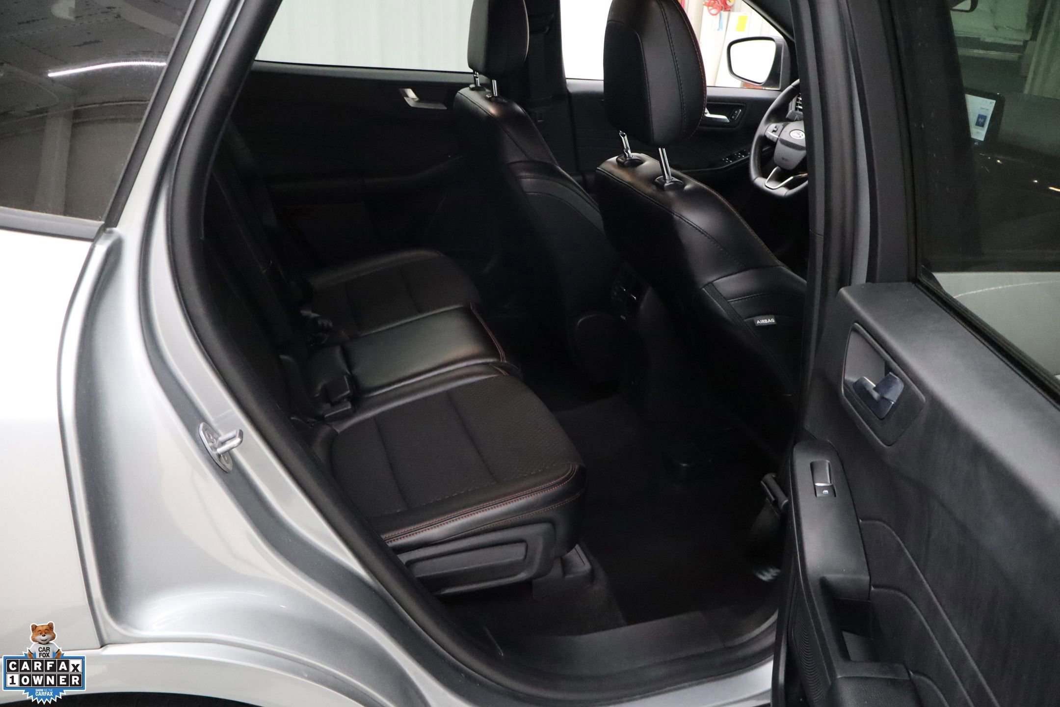 Certified 2024 Ford Escape ST-Line w/ Cold Weather Package image 27