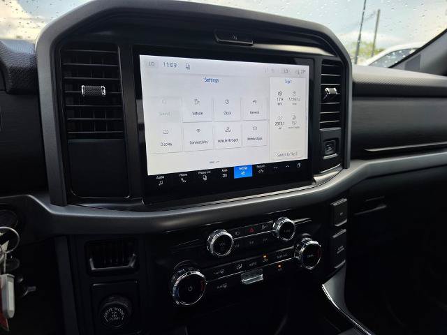 Certified 2026 Ford F150 XLT w/ XLT Black Appearance Package RWD image 25