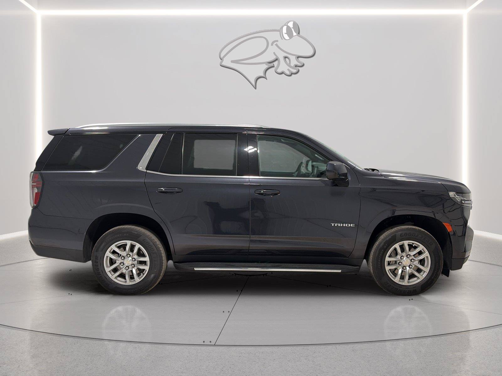 Used 2023 Chevrolet Tahoe LS AWD/4WD image 6
