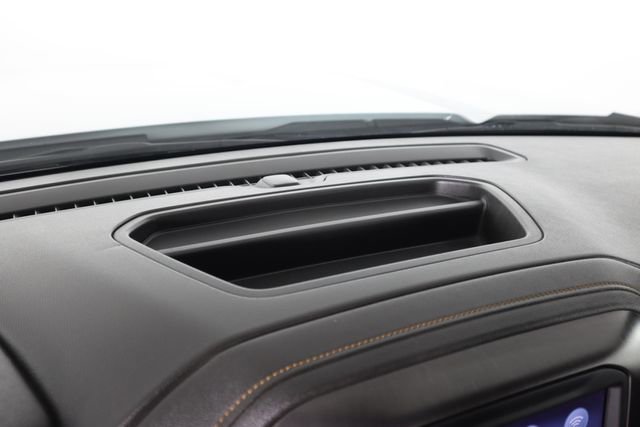 Used 2022 GMC Sierra 2500 AT4 image 55