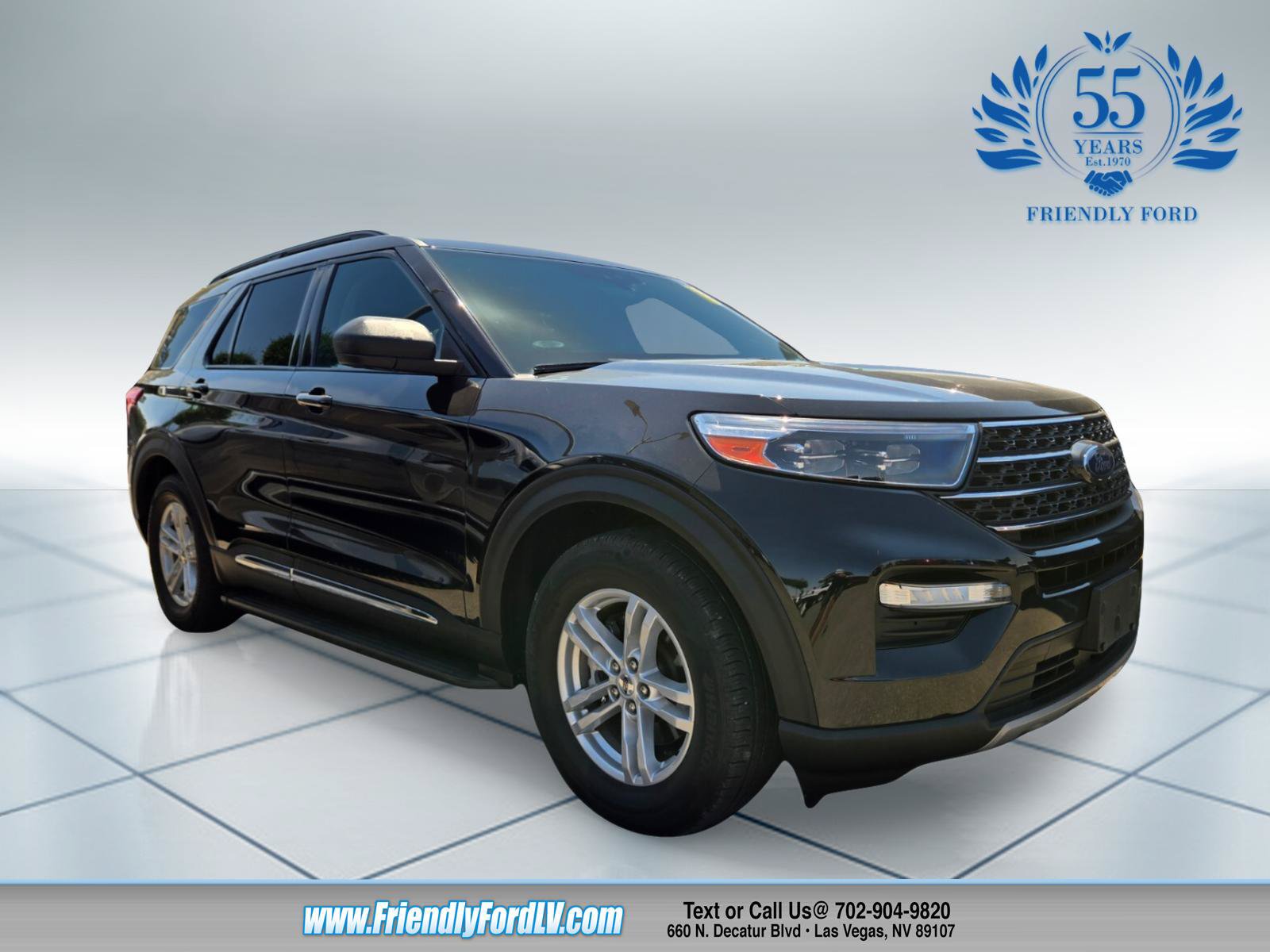 Certified 2022 Ford Explorer XLT w/ Equipment Group 202A RWD image 1