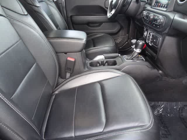 Used 2021 Jeep Gladiator Overland w/ Popular Equipment Package AWD/4WD image 15