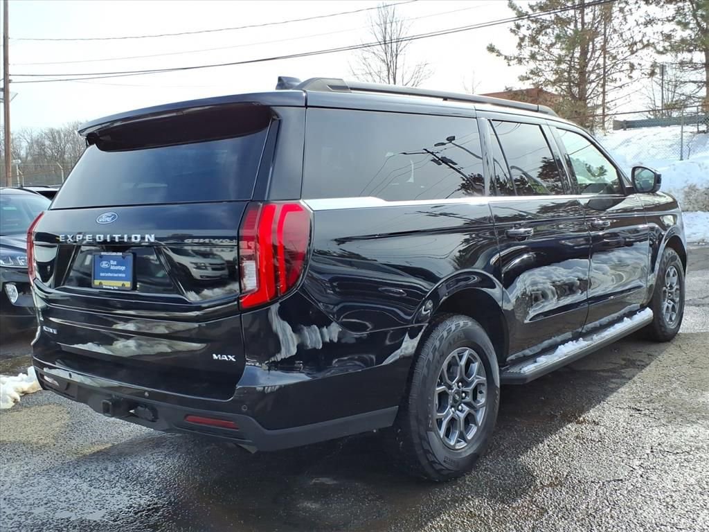 Certified 2025 Ford Expedition Max Active image 6