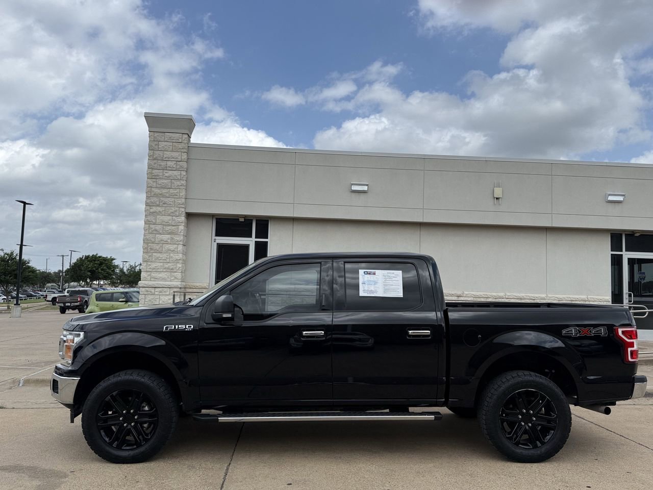 Certified 2019 Ford F150 XLT w/ Equipment Group 302A Luxury AWD/4WD image 3