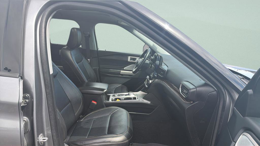 Certified 2023 Ford Explorer Limited w/ Limited Technology Package AWD/4WD image 34