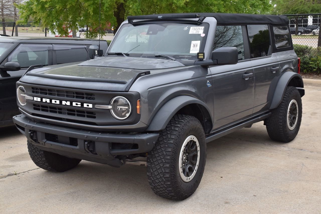 Certified 2021 Ford Bronco Black Diamond w/ Sasquatch Package image 2