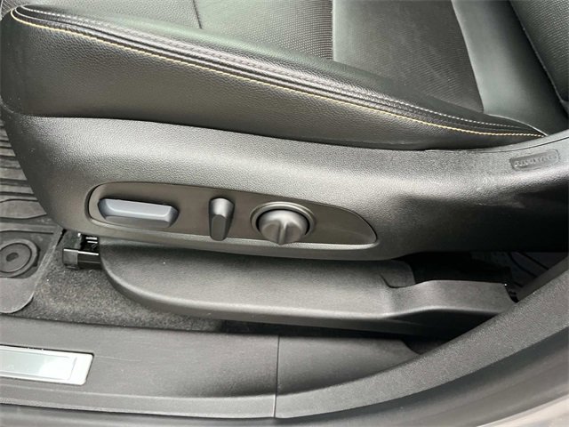 Used 2024 Chevrolet Equinox Premier image 29