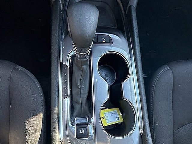 Used 2024 Chevrolet Malibu LT image 30