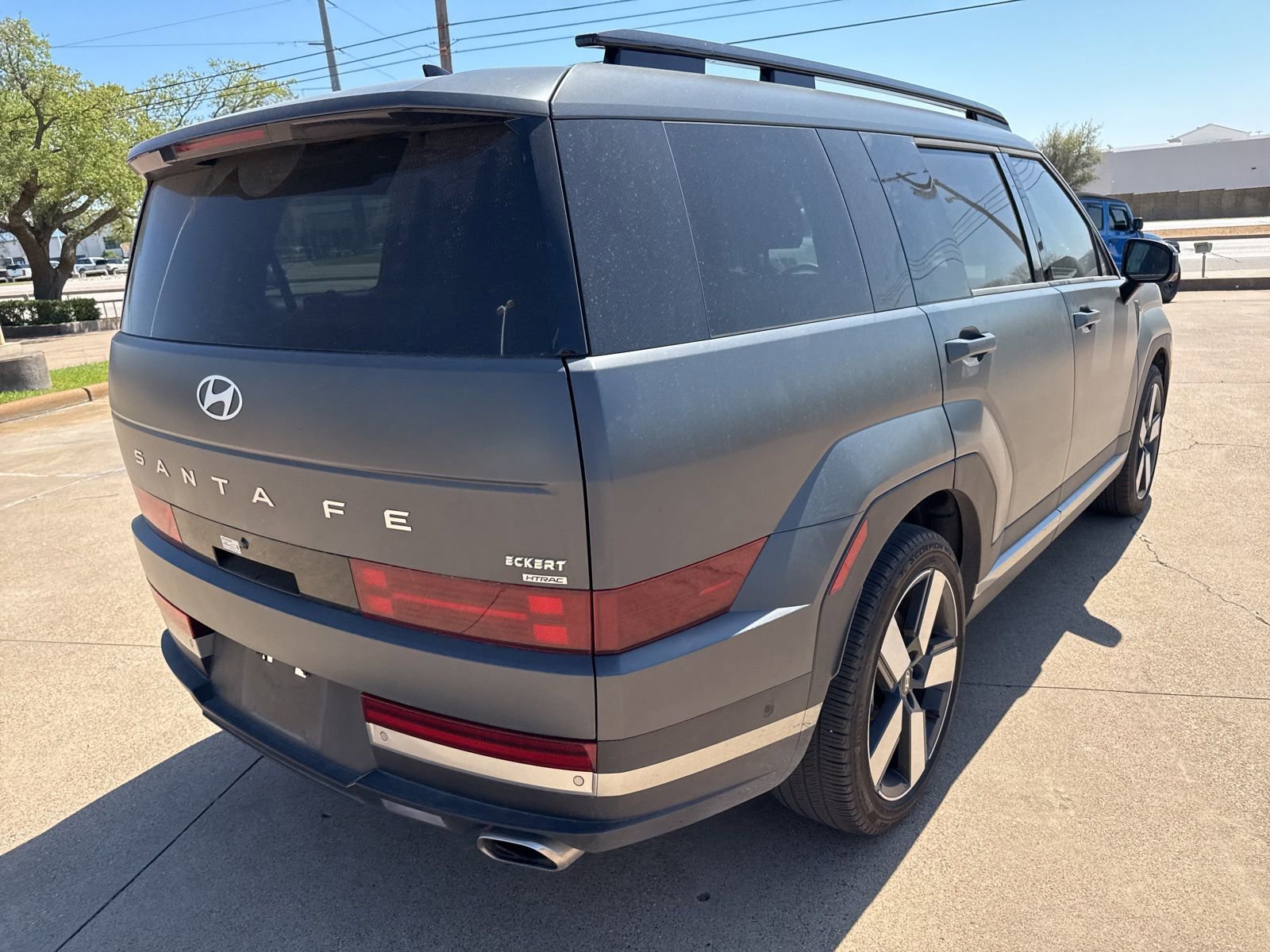 Used 2024 Hyundai Santa Fe Limited image 7