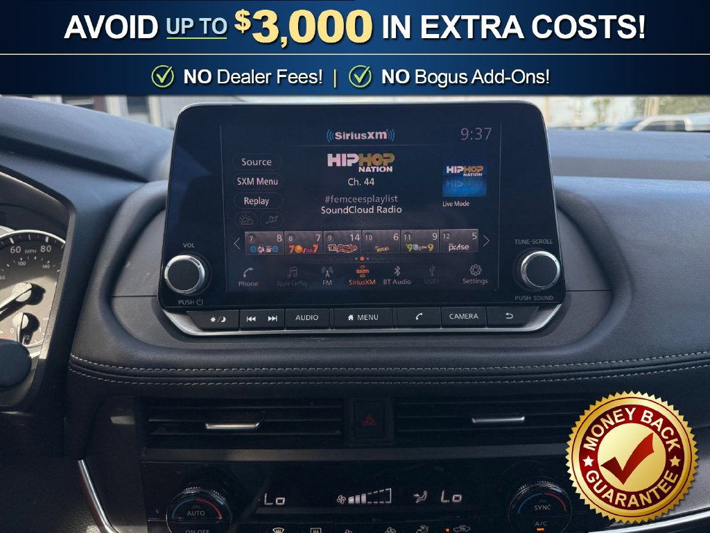 Used 2024 Nissan Rogue SV FWD image 25