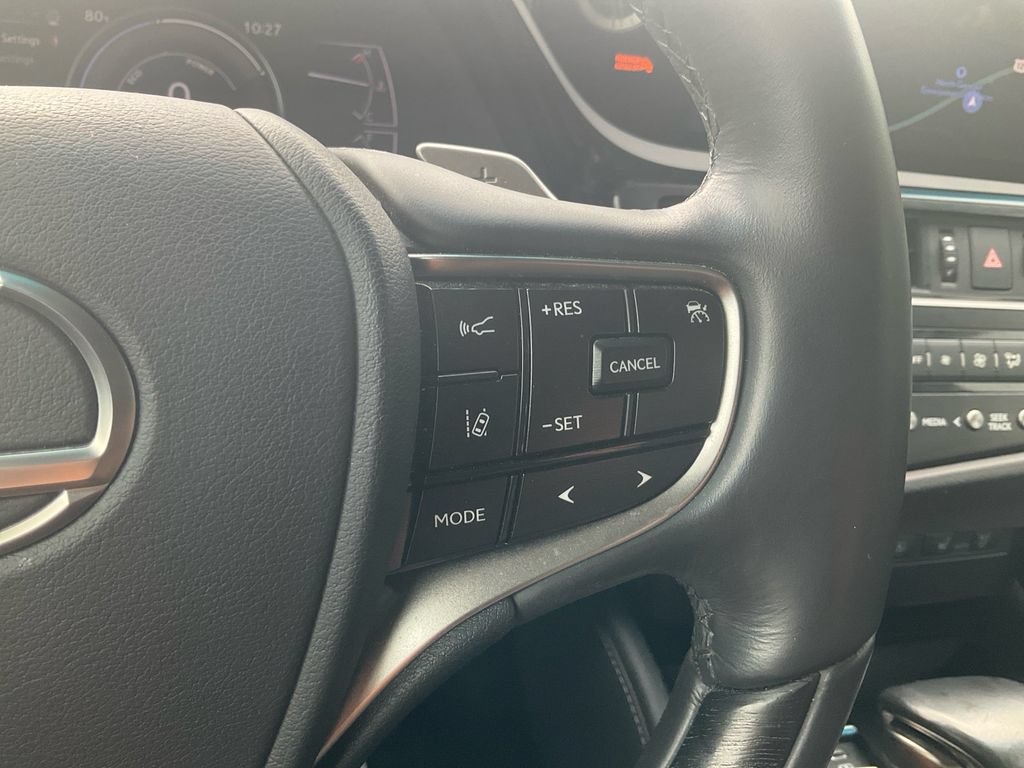 Used 2024 Lexus ES 300h w/ Technology Package FWD image 22