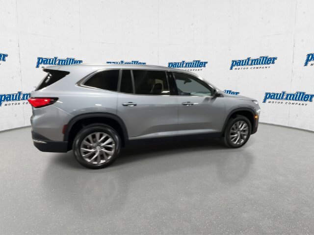 Used 2026 Buick Enclave Preferred w/ Power Package FWD image 12