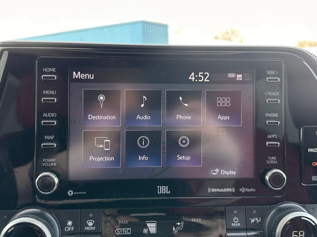 Used 2021 Toyota Highlander XSE image 35