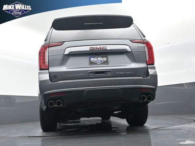Used 2022 GMC Yukon XL Denali image 12