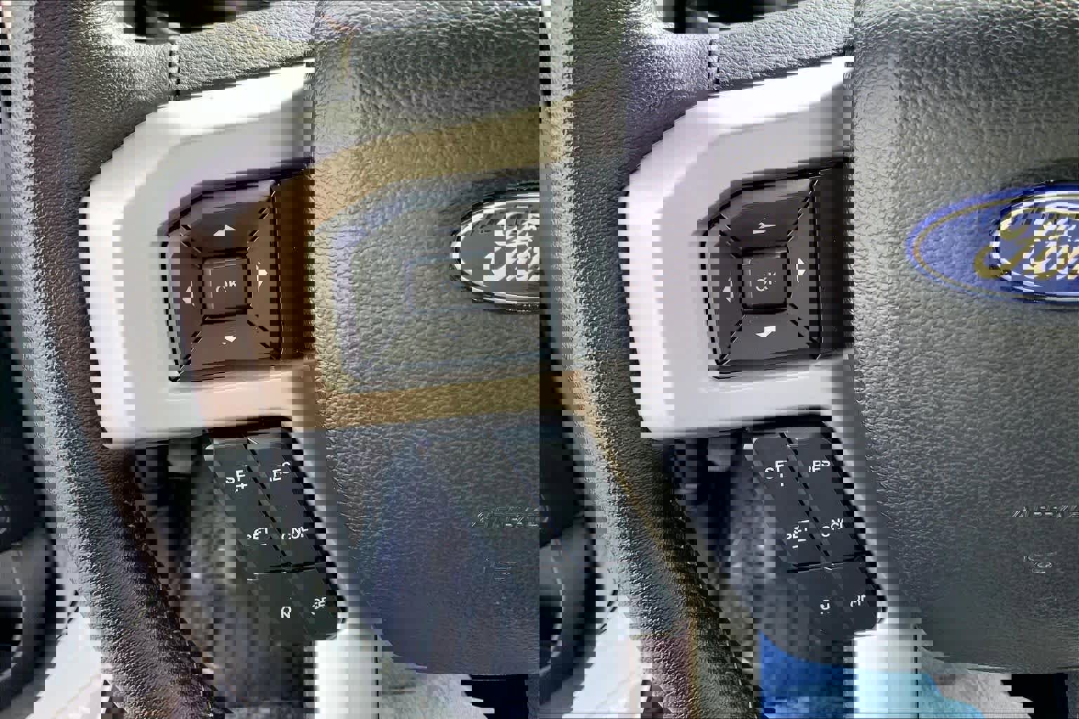 Certified 2020 Ford F350 Lariat w/ Lariat Ultimate Package image 22