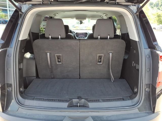 Used 2023 GMC Acadia SLE FWD image 12