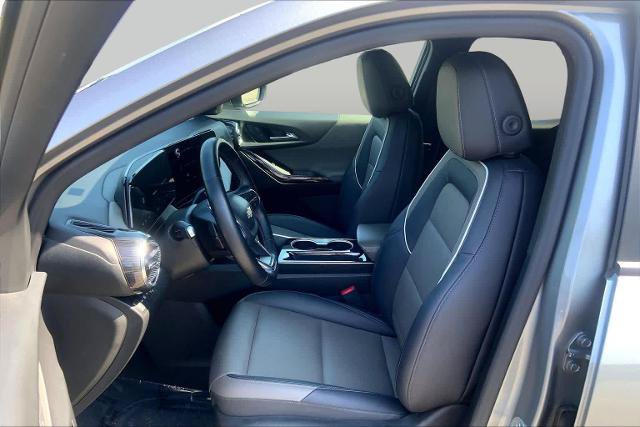 Used 2025 Chevrolet Equinox LT w/ Convenience Package II AWD/4WD image 9