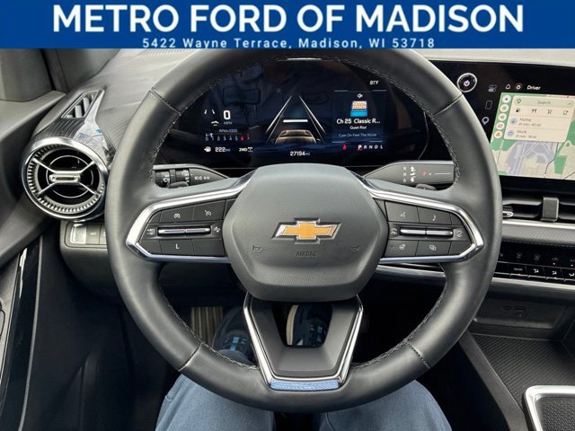 Used 2025 Chevrolet Equinox LT AWD/4WD image 25