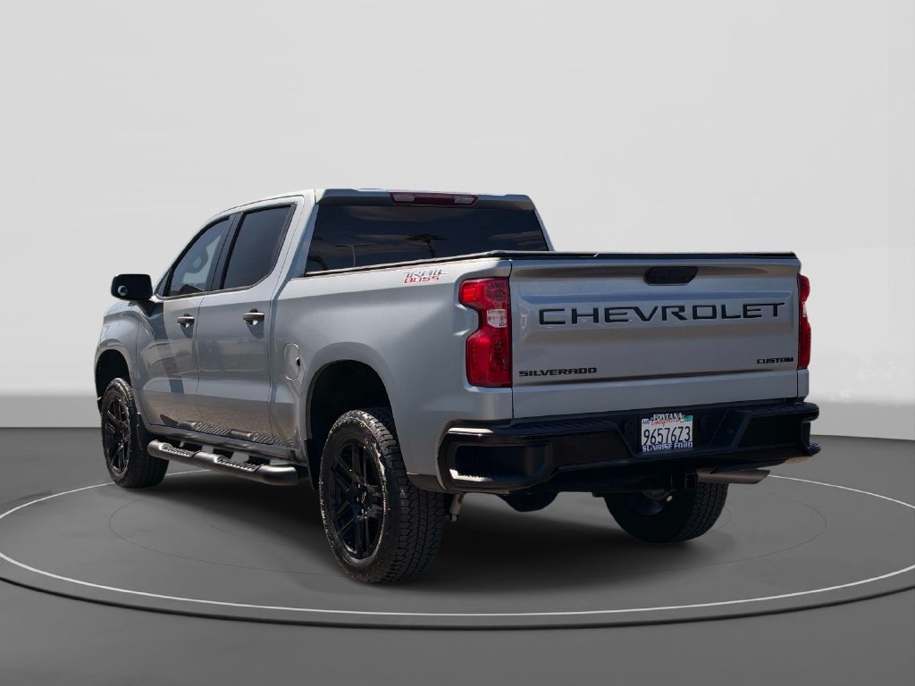 Used 2024 Chevrolet Silverado 1500 Custom Trail Boss w/ Turbomax Blackout Package AWD/4WD image 7