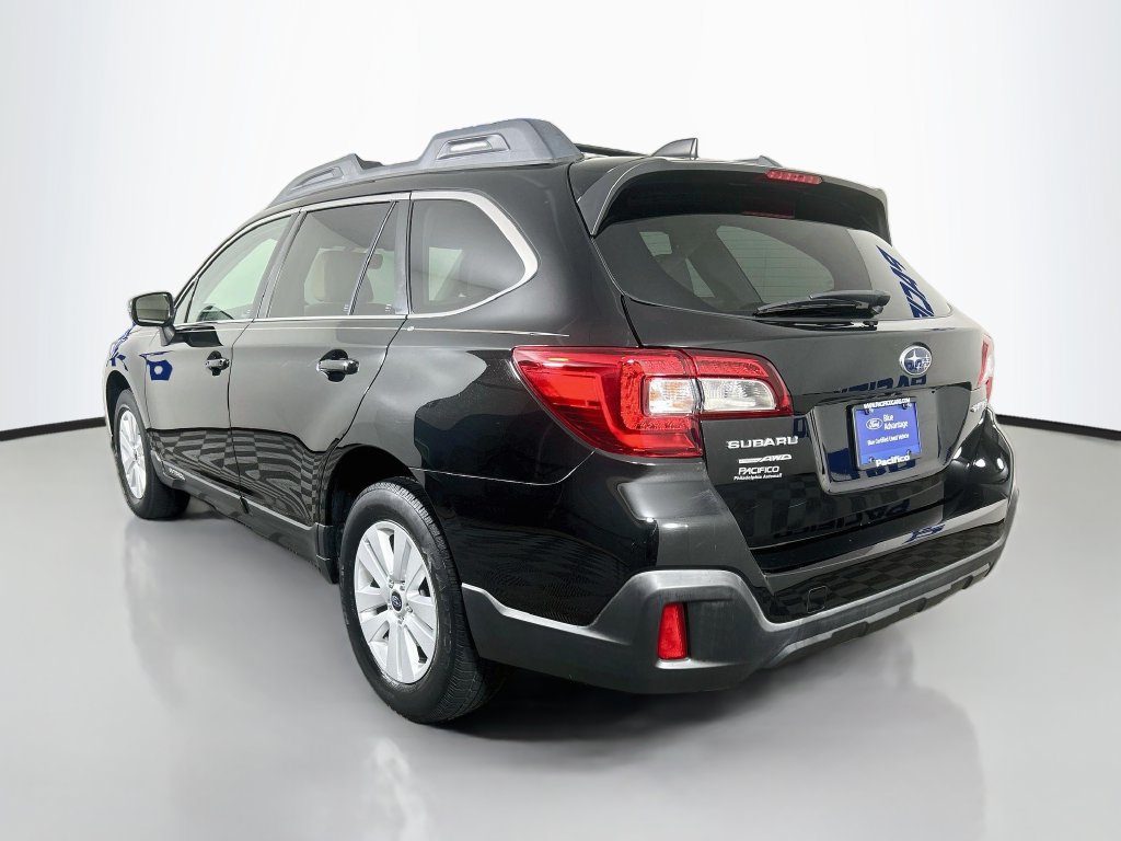 Used 2019 Subaru Outback 2.5i Premium AWD/4WD image 6