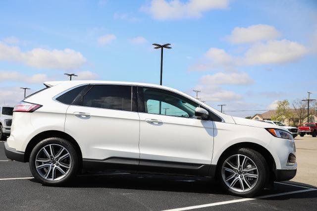 Certified 2024 Ford Edge Titanium w/ Equipment Group 301A AWD/4WD image 6